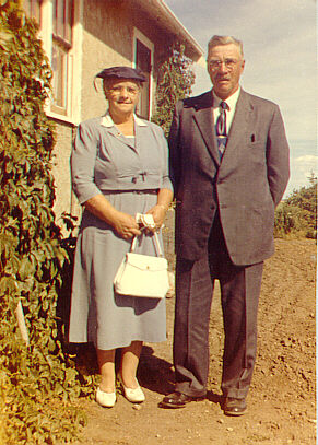 WILLJES.JPG - 53kb - William and Jessie MacDonald (nee Ross)