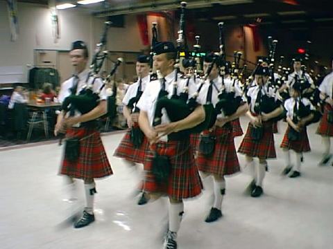 Click to hear pipe band